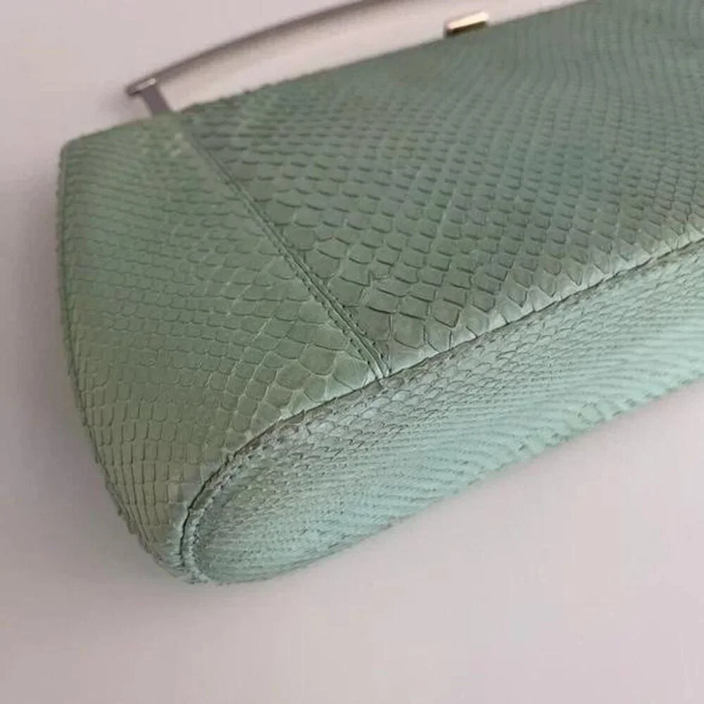 RARE Vintage Fendi Snakeskin Leather Structured Clutch Bag in good condition - Picture 5 of 5